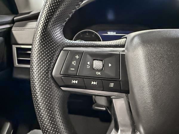 Mitsubishi Outlander ES 2025-14