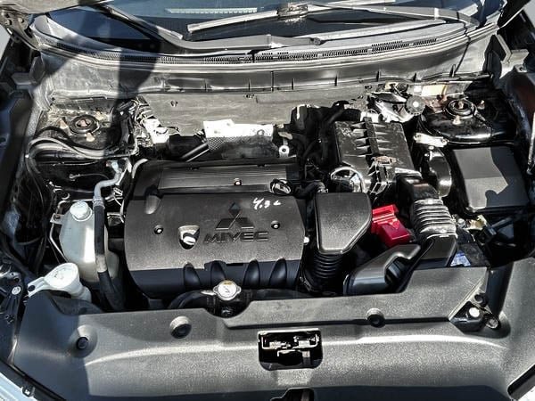 Mitsubishi RVR GT 2015-25