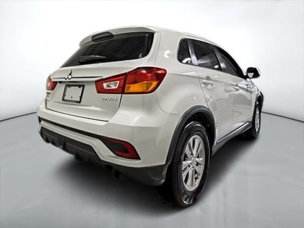 Mitsubishi RVR SE 2019-2