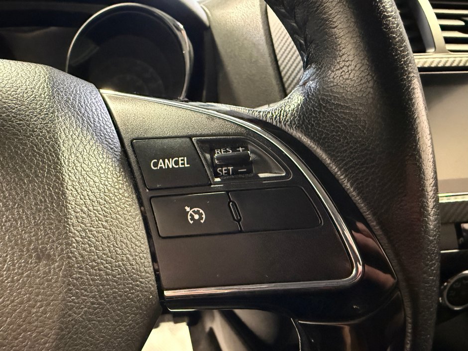 2019 Mitsubishi RVR SE-15