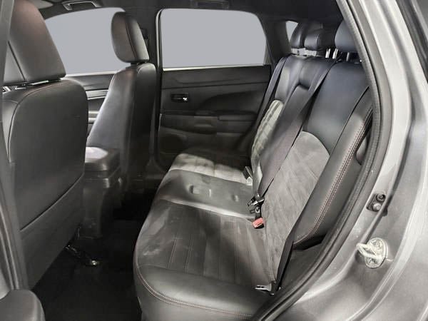 Mitsubishi RVR SE 2020-24