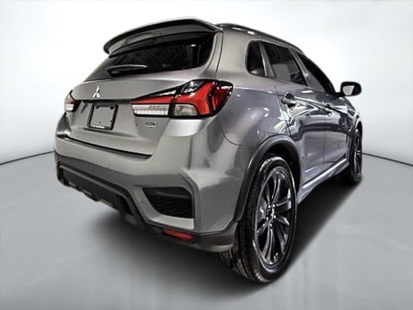 Mitsubishi RVR SE 2020-2