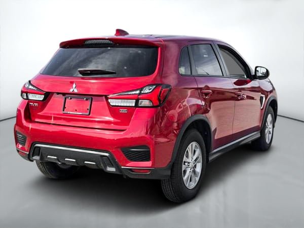 2024 Mitsubishi RVR SE-2