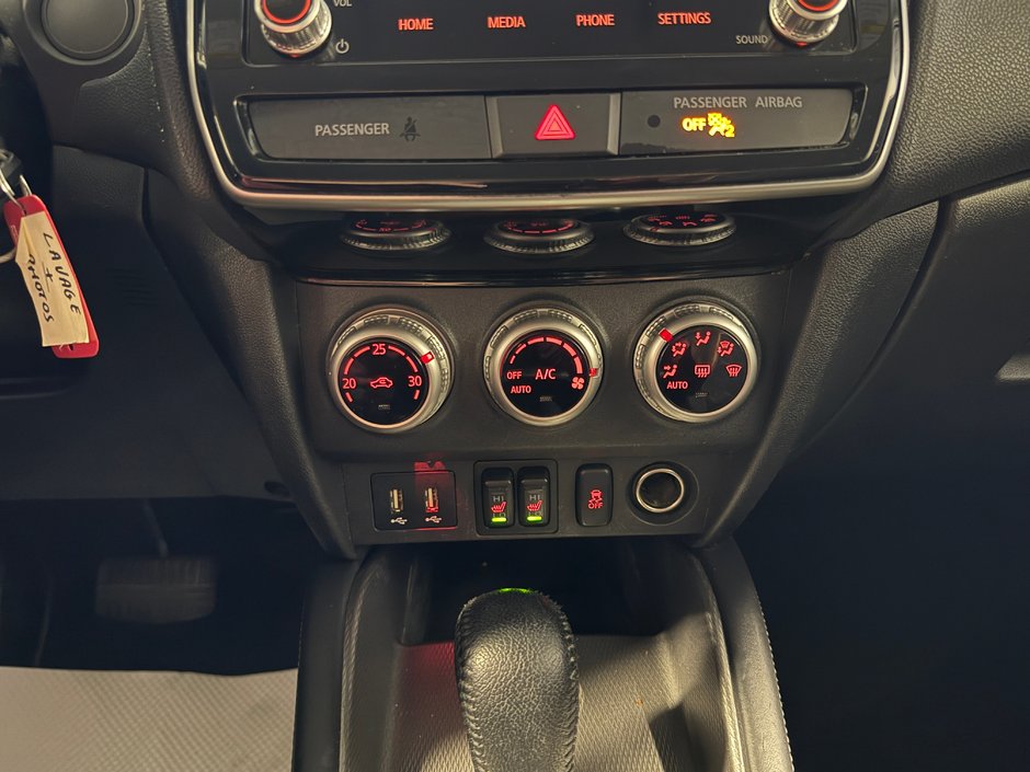 2024 Mitsubishi RVR SE-21