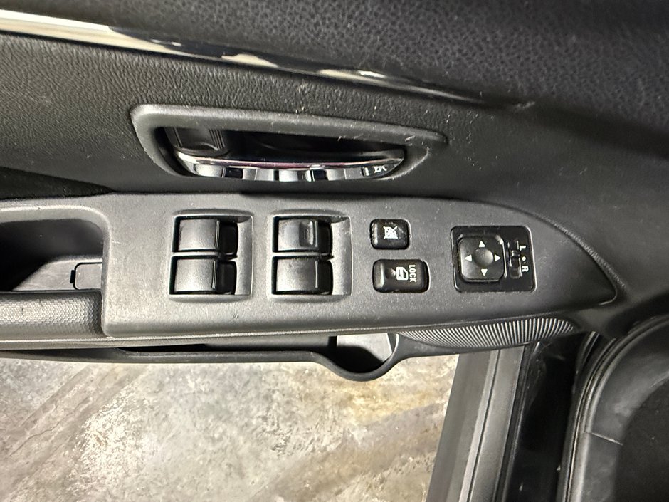 2024 Mitsubishi RVR SE-11