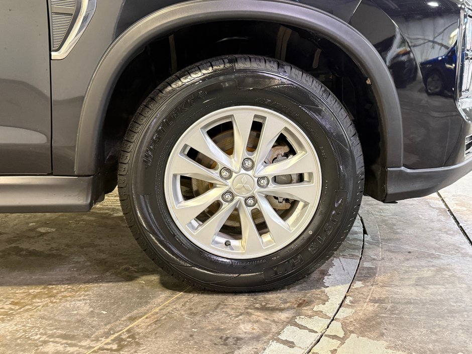 2024 Mitsubishi RVR SE-9