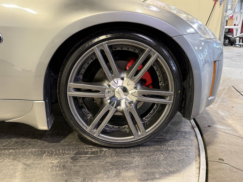 Nissan 350Z BASE 2006-9