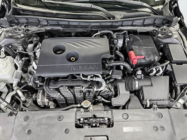 Nissan Altima SV 2019-27