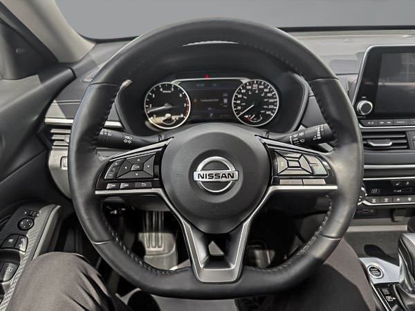 2019 Nissan Altima SV AWD-12