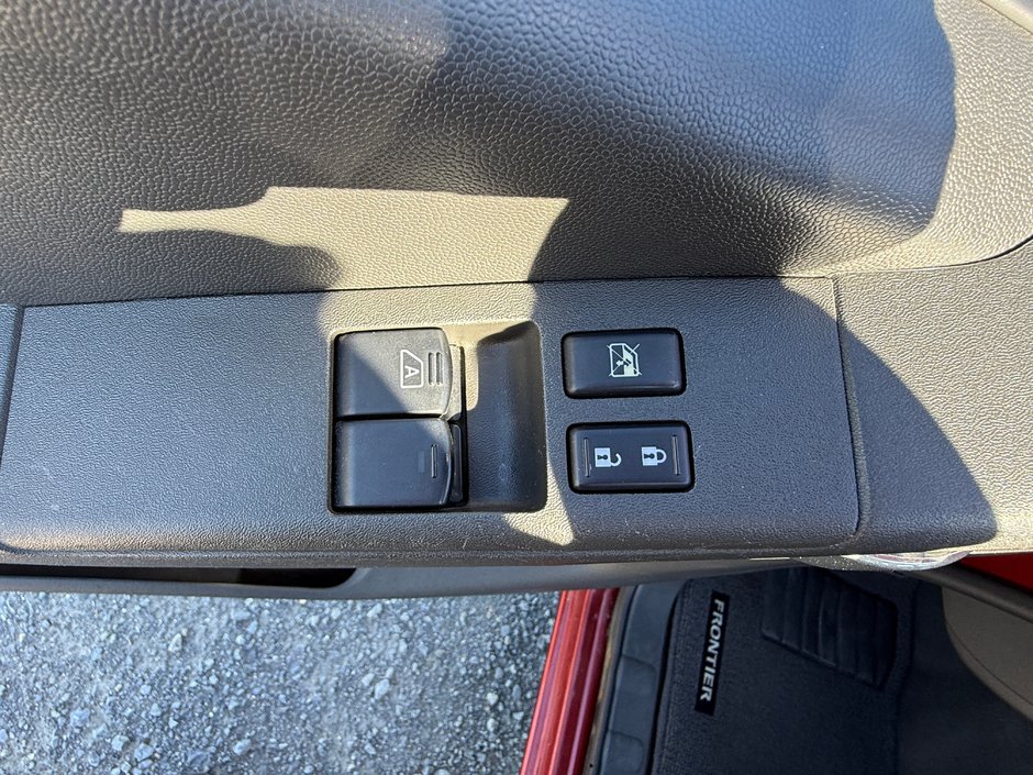 2019 Nissan Frontier SV-10