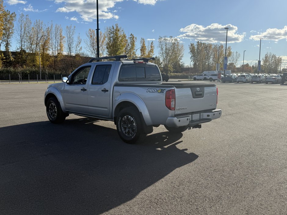 Nissan Frontier PRO-4X 2019-6
