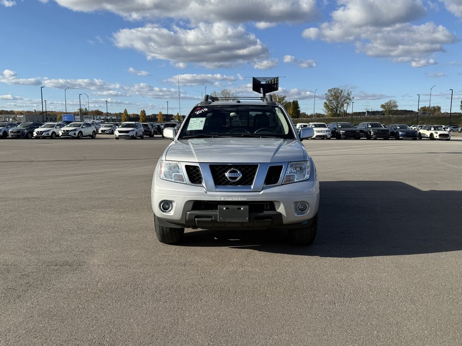Nissan Frontier PRO-4X 2019-1