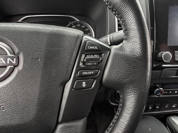 Nissan Frontier SV 2023-14