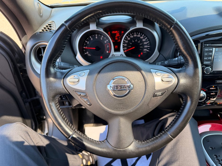 2016 Nissan JUKE SV-15