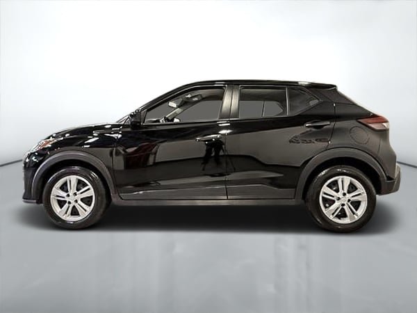 2025 Nissan Kicks Play S-5