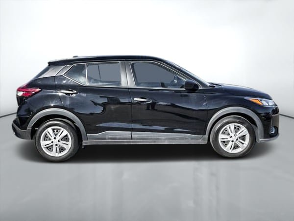 Nissan Kicks Play S 2025-7