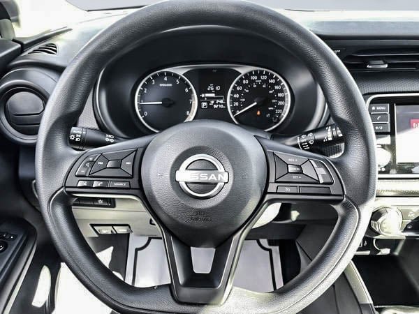 Nissan Kicks Play S 2025-16