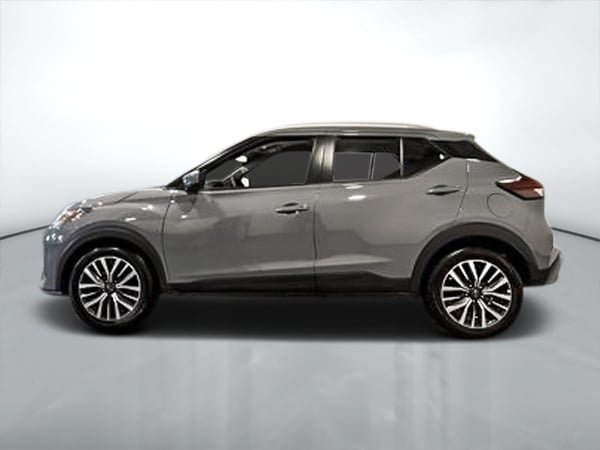 2025 Nissan Kicks Play SV-5