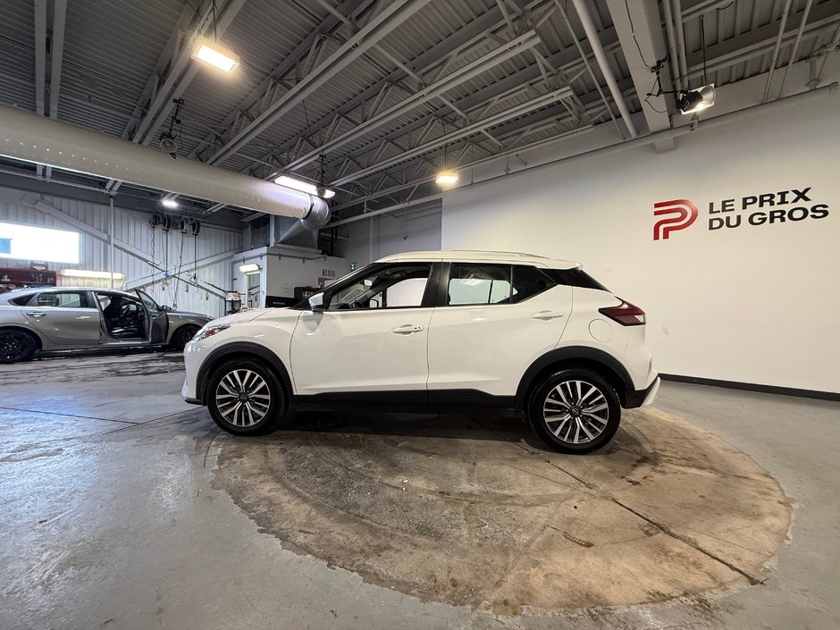 2025 Nissan Kicks Play SV-5