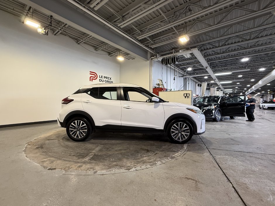 2025 Nissan Kicks Play SV-1