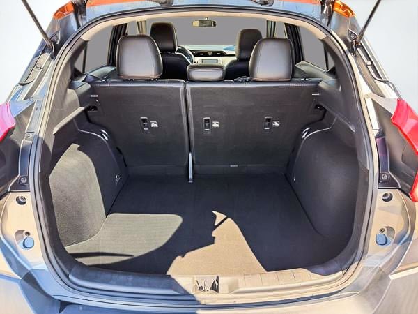 2018 Nissan Kicks SR-26