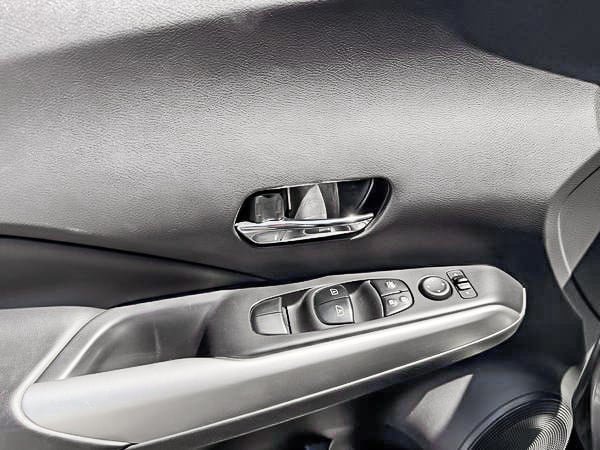 2018 Nissan Kicks SR-11