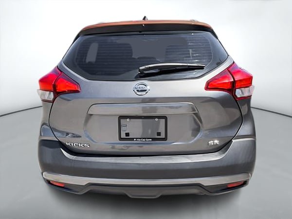 2018 Nissan Kicks SR-5