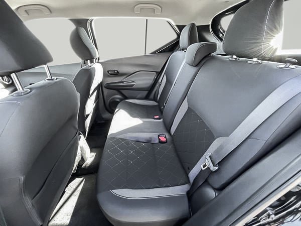 2019 Nissan Kicks S-20