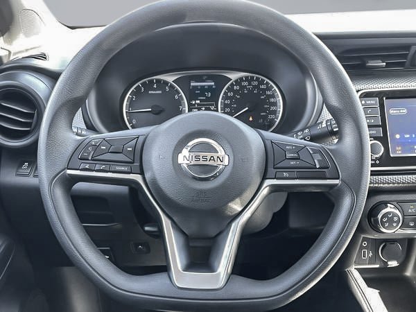 2019 Nissan Kicks S-15