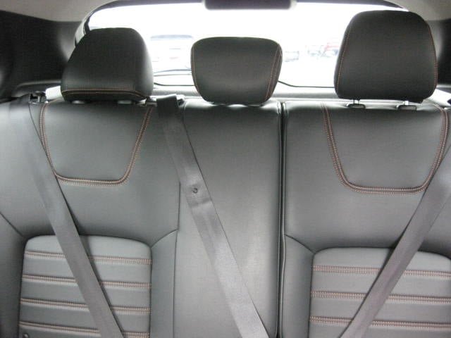 2019 Nissan Kicks SR-17