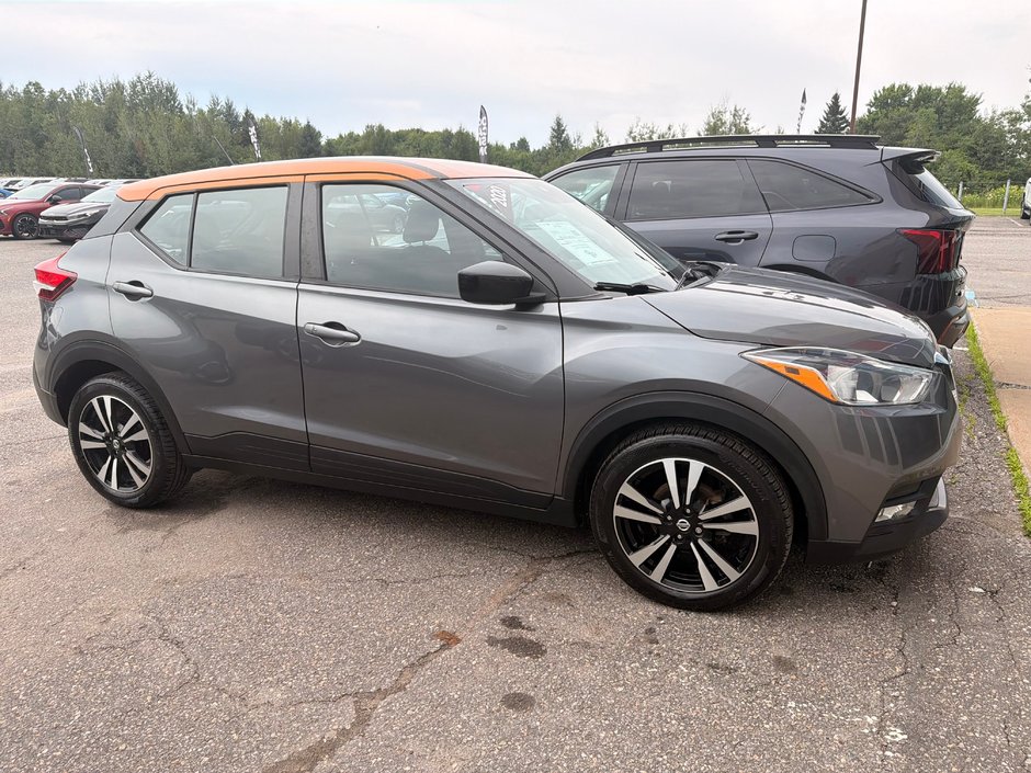 Nissan Kicks SV 2020-7