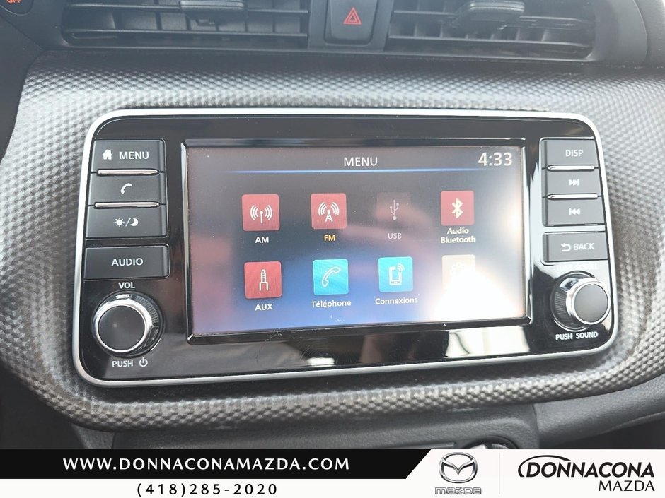Nissan Kicks SV 2020-17
