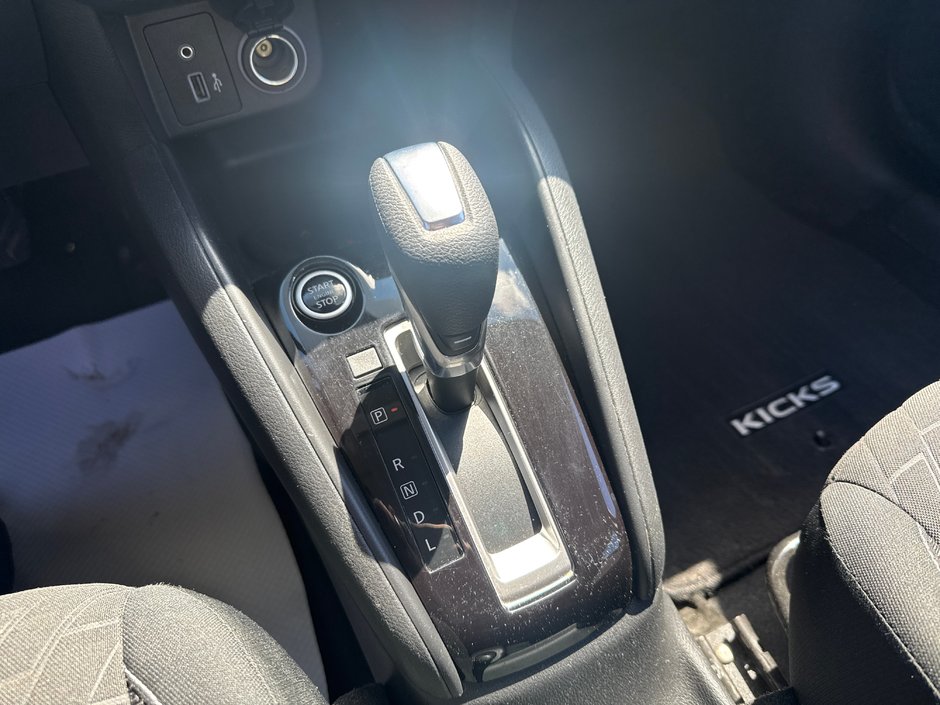 2021 Nissan Kicks S-13