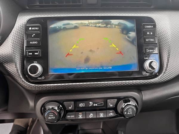Nissan Kicks SV 2021-25
