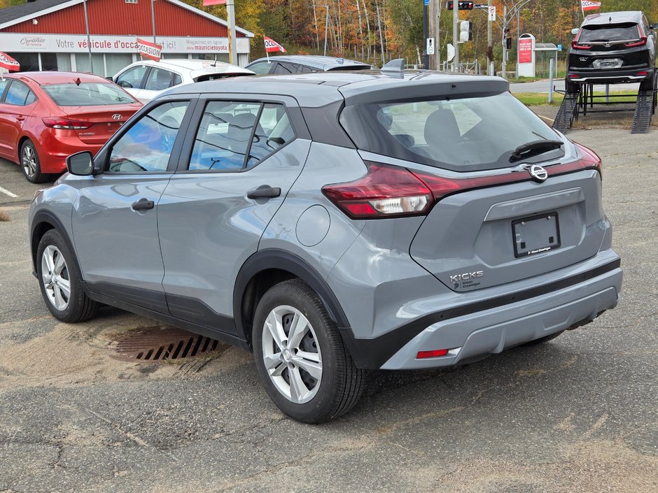 2021 Nissan Kicks S-4