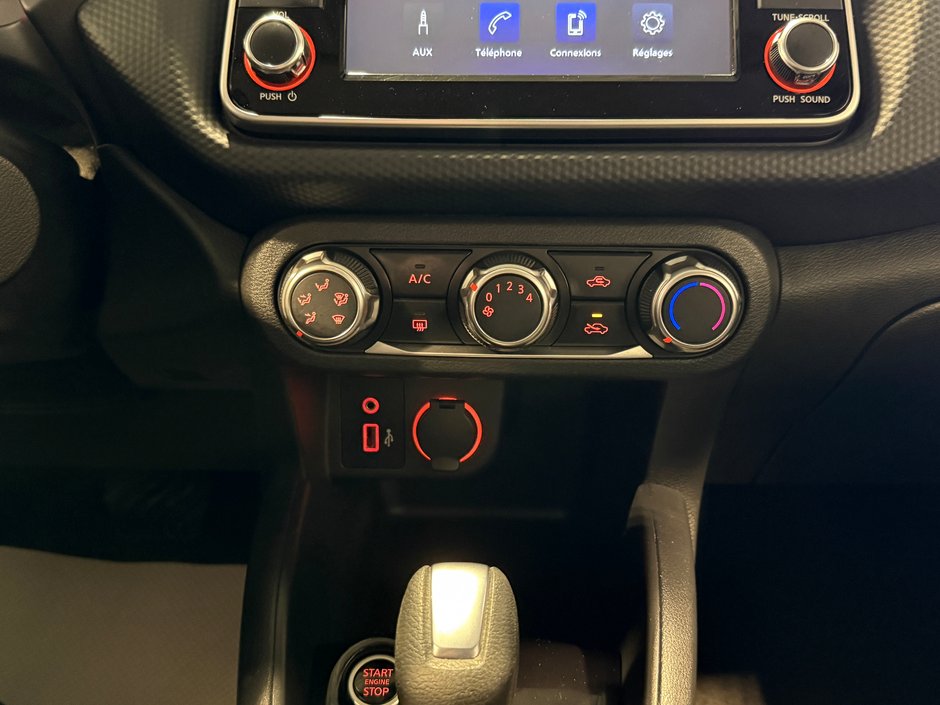 Nissan Kicks S 2021-22