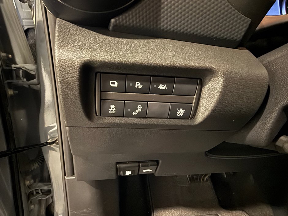 Nissan Kicks S 2021-12