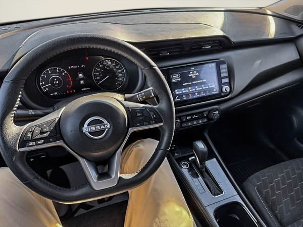 2022 Nissan Kicks SV-22