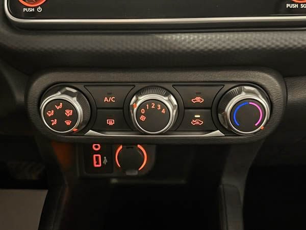 2023 Nissan Kicks S-21