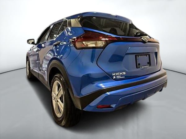 2023 Nissan Kicks S-4
