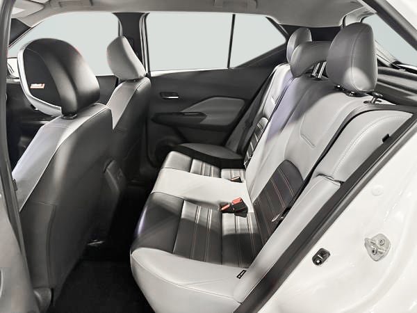 Nissan Kicks SR 2023-23