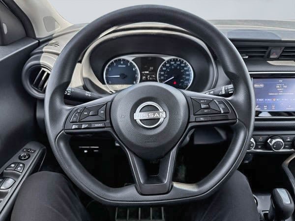 2023 Nissan Kicks S-12