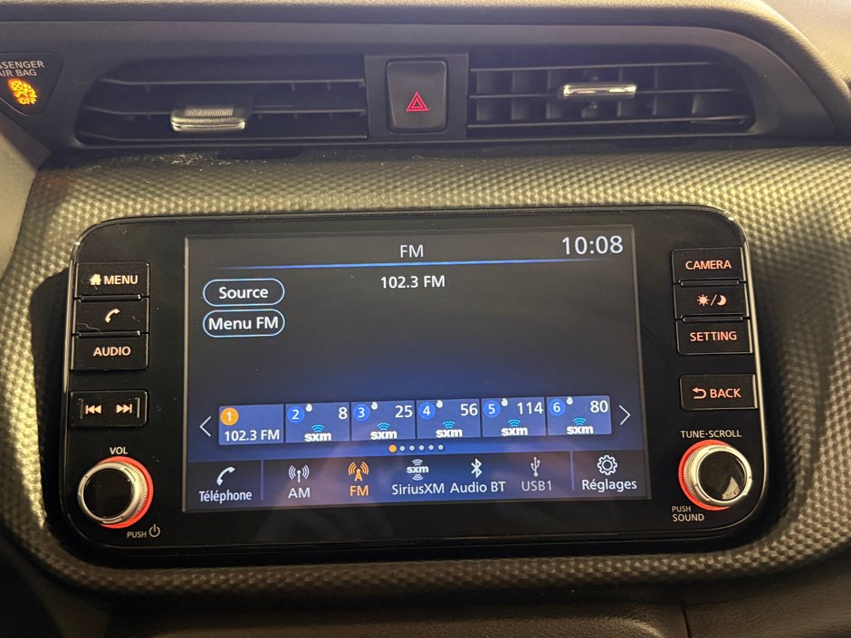 Nissan Kicks SV 2023-20