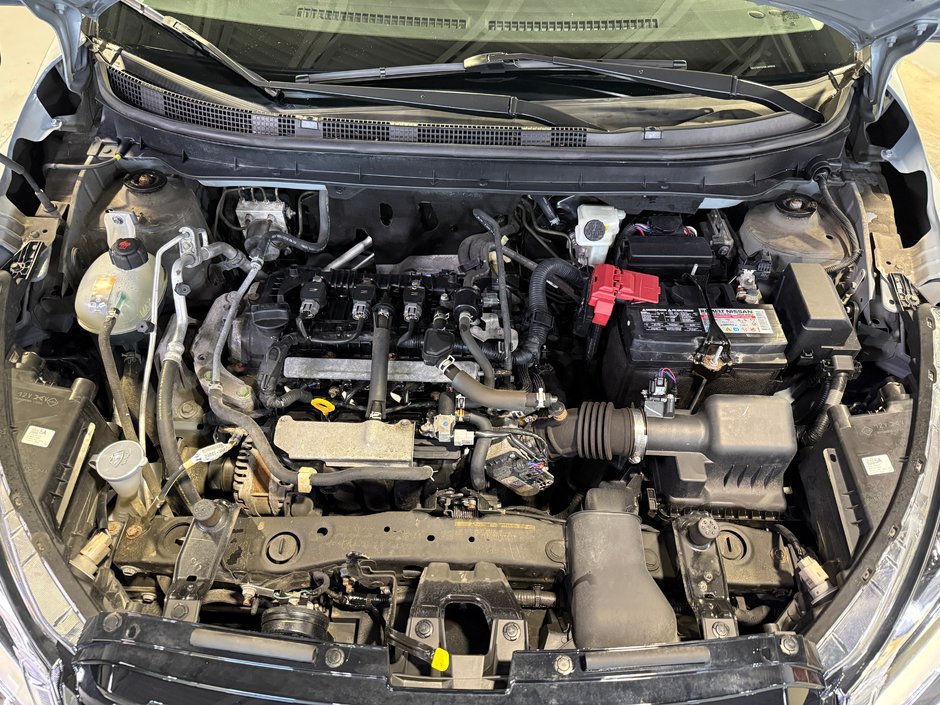 Nissan Kicks SV 2023-26