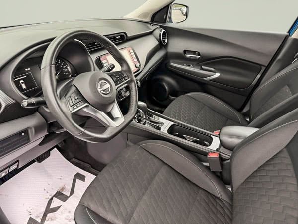 Nissan Kicks SV 2023-16