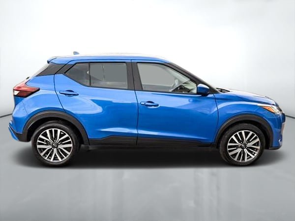 Nissan Kicks SV 2023-7