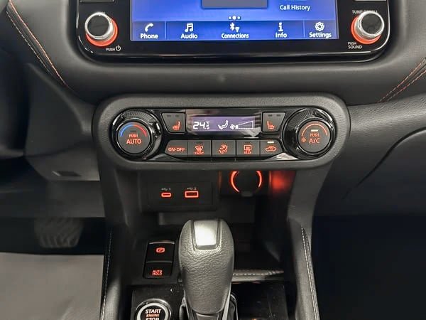 Nissan Kicks SR 2024-22