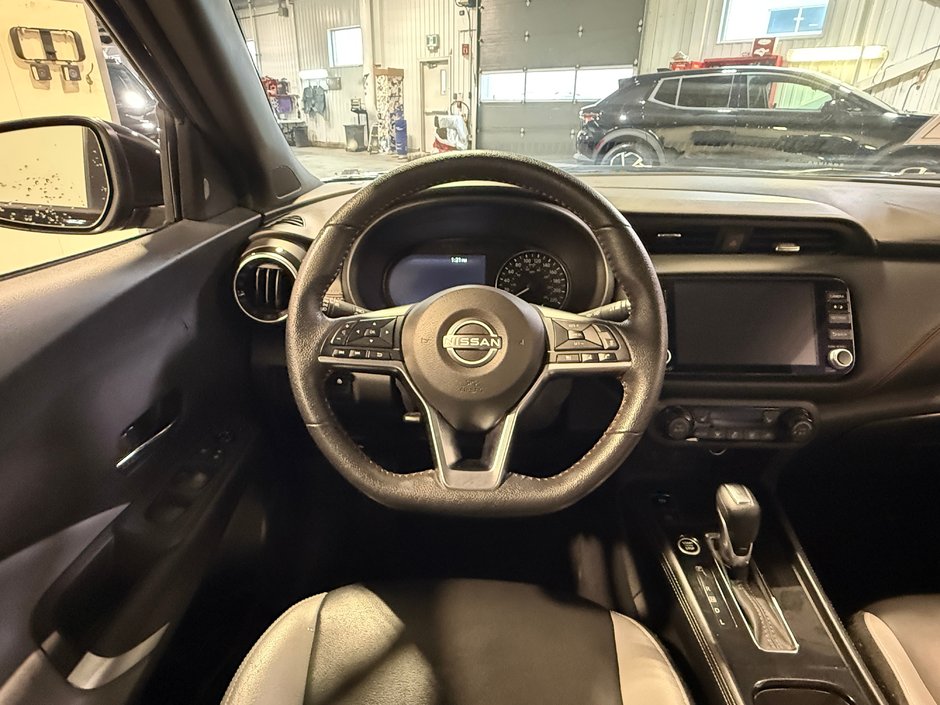 2024 Nissan Kicks SR-14