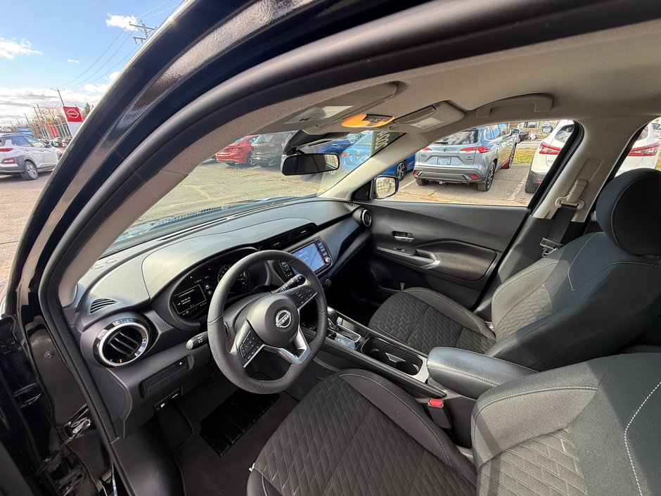 2024 Nissan Kicks SV-10