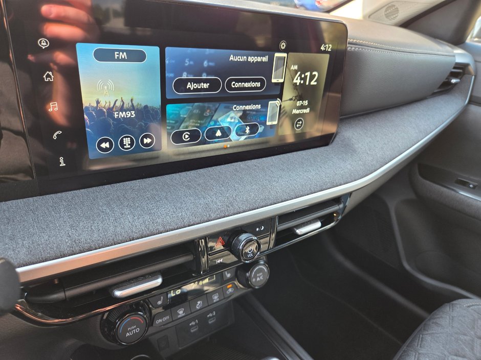 Nissan Kicks SV PRIVILEGE 2025-13